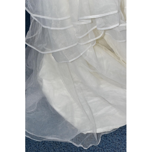 264 - WEDDING DRESS, end of season stock clearance (may have slight marks or very minor damage) size 8, of... 