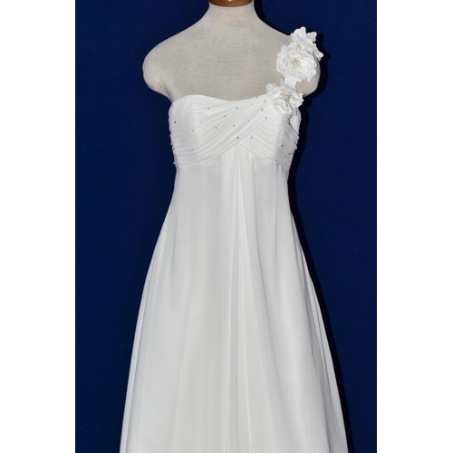 267 - WEDDING DRESS, end of season stock clearance (may have slight marks or very minor damage) size 10, c... 