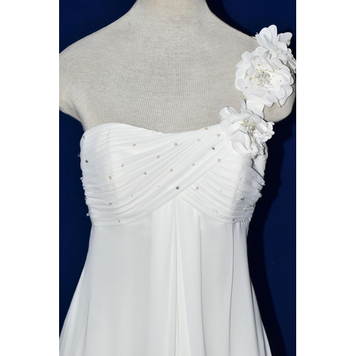 267 - WEDDING DRESS, end of season stock clearance (may have slight marks or very minor damage) size 10, c... 