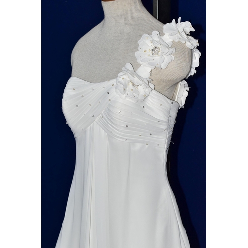 267 - WEDDING DRESS, end of season stock clearance (may have slight marks or very minor damage) size 10, c... 