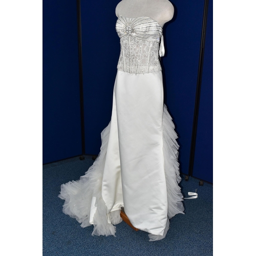 268 - WEDDING DRESS, end of season stock clearance (may have slight marks or very minor damage) size 8, un... 