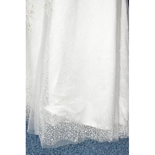 269 - WEDDING DRESS, end of season stock clearance (may have slight marks or very minor damage) size 8, sw... 