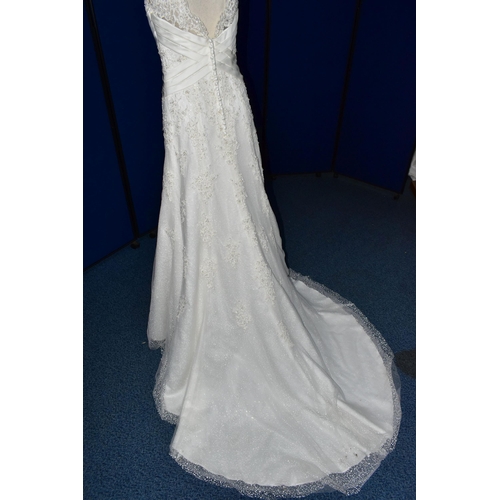 269 - WEDDING DRESS, end of season stock clearance (may have slight marks or very minor damage) size 8, sw... 