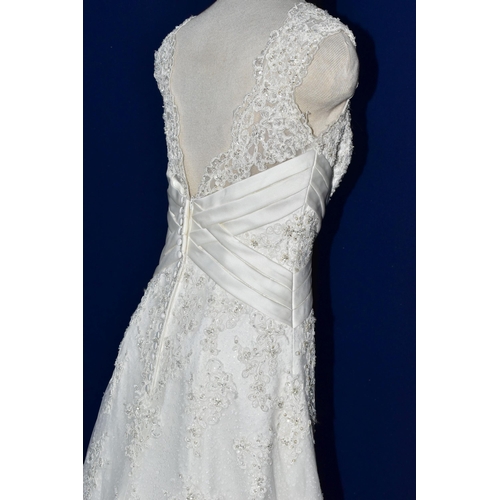 269 - WEDDING DRESS, end of season stock clearance (may have slight marks or very minor damage) size 8, sw... 