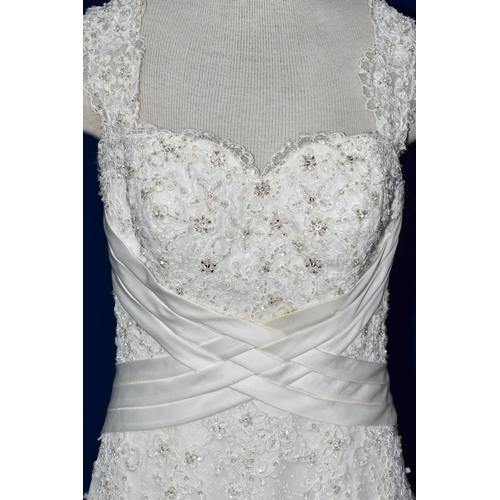 269 - WEDDING DRESS, end of season stock clearance (may have slight marks or very minor damage) size 8, sw... 