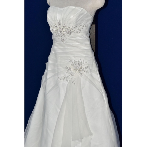 271 - WEDDING DRESS, end of season stock clearance (may have slight marks or very minor damage) size 8/10,... 