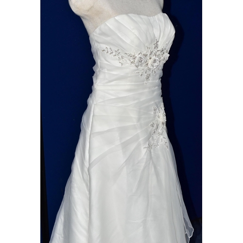 271 - WEDDING DRESS, end of season stock clearance (may have slight marks or very minor damage) size 8/10,... 