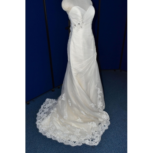 272 - WEDDING DRESS, end of season stock clearance (may have slight marks or very minor damage) Sophia Tol... 