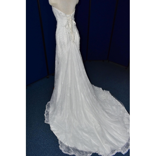 273 - WEDDING DRESS, end of season stock clearance (may have slight marks or very minor damage) size 6, iv... 