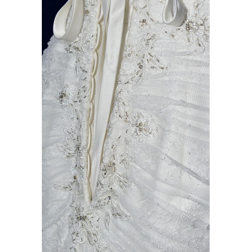 273 - WEDDING DRESS, end of season stock clearance (may have slight marks or very minor damage) size 6, iv... 