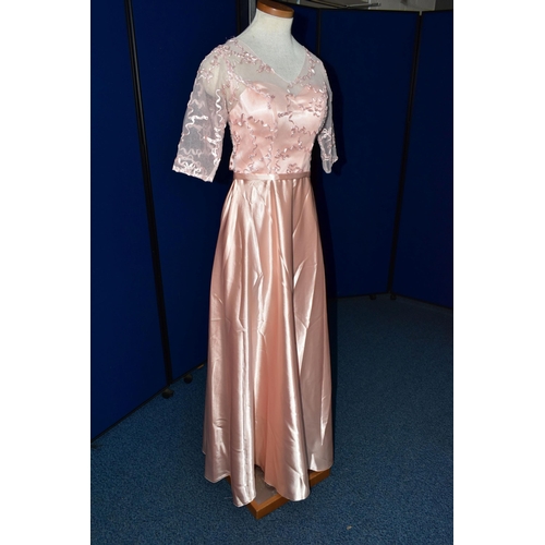 275 - WEDDING/SPECIAL OCCASION DRESS, end of season stock clearance (may have slight marks or very minor d... 