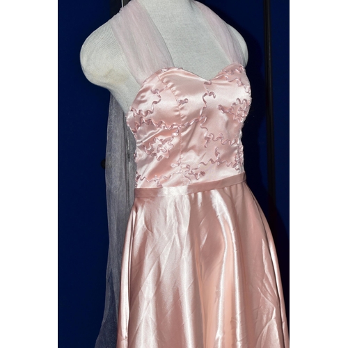 276 - WEDDING/SPECIAL OCCASION DRESS, end of season stock clearance (may have slight marks or very minor d... 