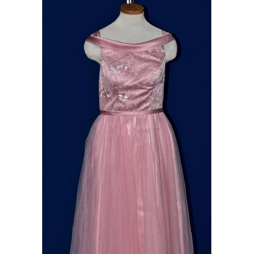 277 - WEDDING/SPECIAL OCCASION DRESS, end of season stock clearance (may have slight marks or very minor d... 