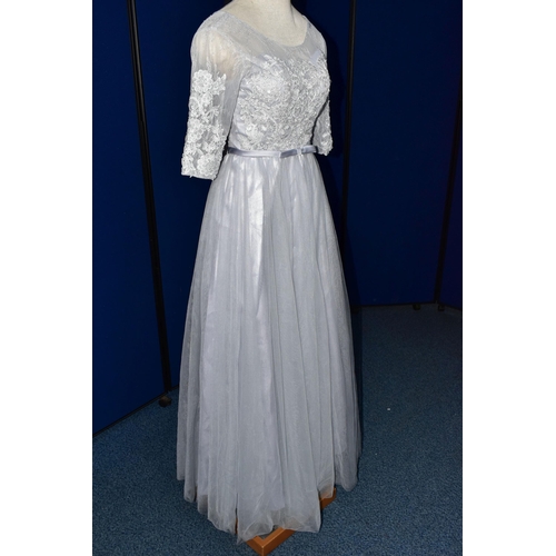 280 - WEDDING/SPECIAL OCCASION DRESS, end of season stock clearance (may have slight marks or very minor d... 