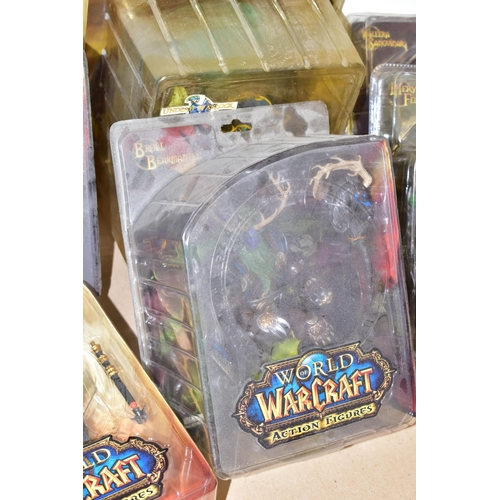 707 - BOX CONTAINING SEVEN SEALED WORLD OF WARCRAFT ACTION FIGURES, figures include the Undead Warlock, Va... 