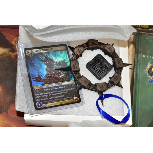 721 - BOX CONTAINING BLIZZARD MERCHANDISE AND MEMROBELLIA, PRIMARILLY OBTAINED FROM BLIZZCON 2008, items i... 