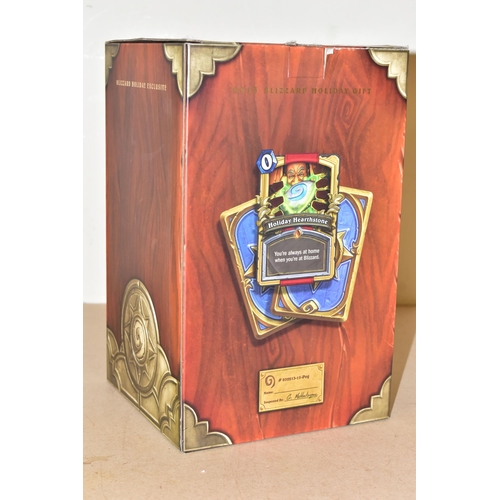 728 - EXCLUSIVE HEARTHSTONE SCULPT, BLIZZARD ENTERTAINMENT 2013 EMPLOYEE HOLIDAY GIFT BOXED, a sculpt made... 