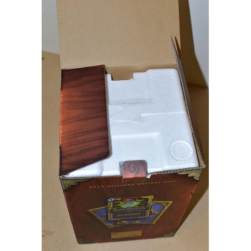 728 - EXCLUSIVE HEARTHSTONE SCULPT, BLIZZARD ENTERTAINMENT 2013 EMPLOYEE HOLIDAY GIFT BOXED, a sculpt made... 