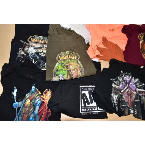 755 - QUANTITY OF BLIZZARD ENTERTAINMENT MERCHANDISE, including (but not limited to) clothing, books, acti... 