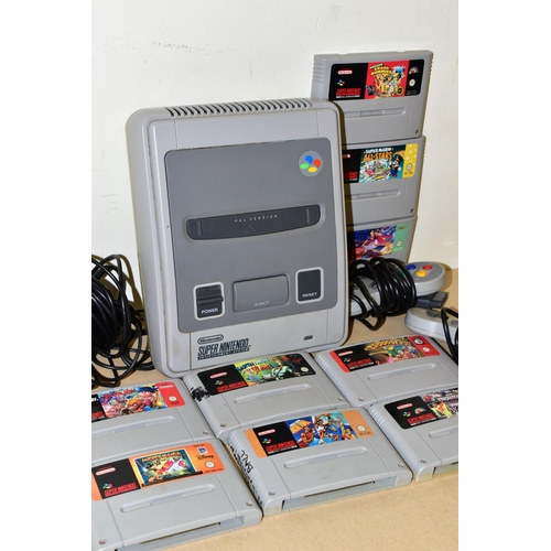 773 - SNES GAMES AND CONSOLE, games include the rare title The Legend of The Mystical Ninja, Super Mario A... 