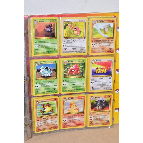 787 - NEAR COMPLETE POKEMON FOSSIL SET, NEAR COMPLETE POKEMON JUNGLE SET AND A QUANTITY OF PROMO AND TOPPS... 