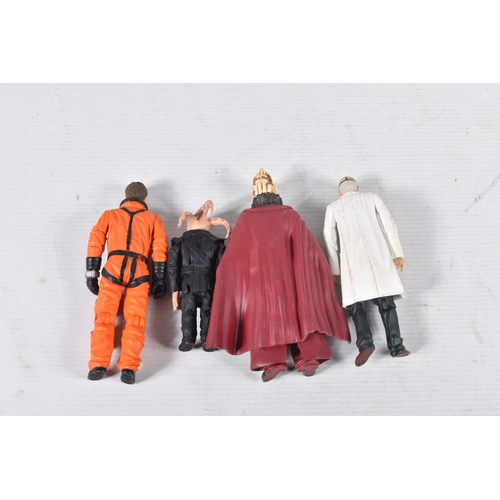 71 - A COLLECTION OF MODERN DOCTOR WHO COLLECTABLES, to include battery operated remote control models (n... 