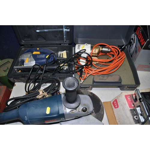 1058 - A BOSCH GWS20-230 9in ANGLE GRINDER, a MacAllister MJS750L jigsaw, a Performance Circular Saw, an EP... 