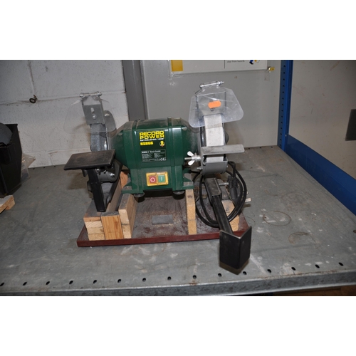 1072 - A RECORD RSBG6 6in BENCH GRINDER with gouge sharpening attachment (PAT pass and working)