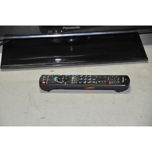 1119 - A PANASONIC TX-L39EM5B 39in TV with remote (PAT pass and working)