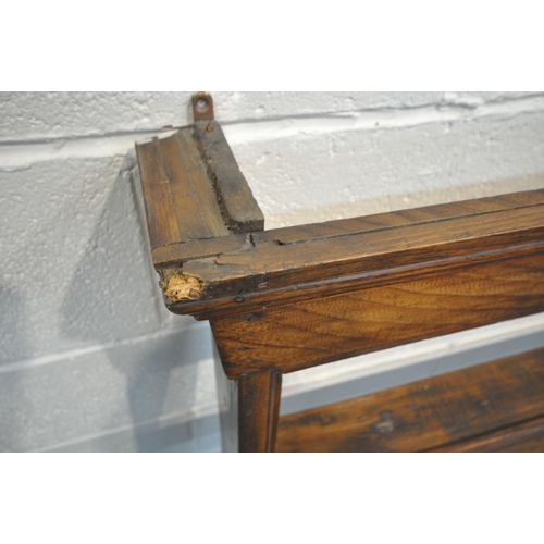 1221 - A 20TH CENTURY OAK THREE TIER HANGING PLATE RACK, width 133cm x depth 14cm x height 110cm (condition... 