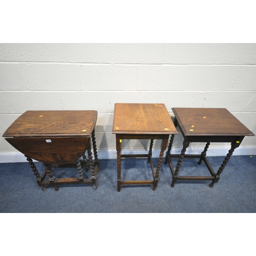 1299 - A 20TH CENTURY OAK BARLEY TWIST GATE LEG TABLE, open length 93cm x closed 34cm x depth 61cm x height... 