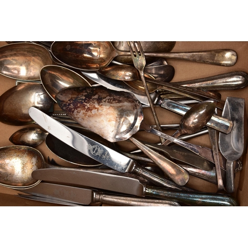 100 - A BOX OF ASSORTED ITEMS, to include a cased tea spoon set, encasing ten teaspoons and sugar tongs (t... 