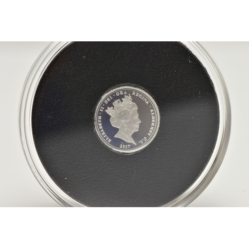 13 - A CASED QUARTER SOVEREIGN COIN, dated 2017, within a plastic protective case