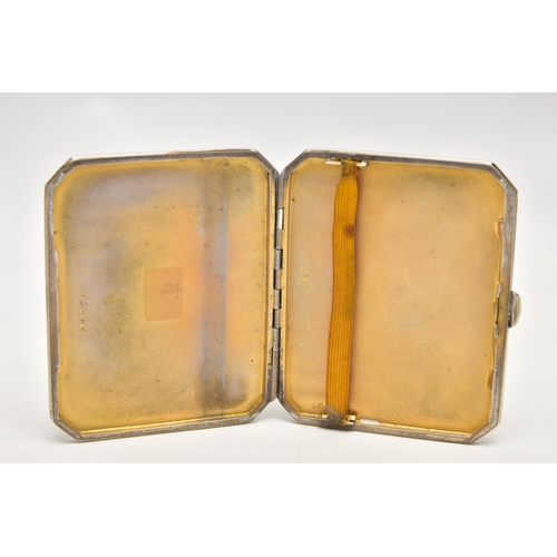 154 - A GEORGE V SILVER AND 9CT GOLD CIGARETTE CASE OF SHAPED RECTANGULAR FORM, engine turned decoration w... 