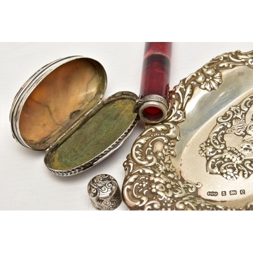 162 - AN EDWARDIAN SILVER PIN TRAY, A LATE 19TH CENTURY DOUBLE ENDED RUBY GLASS SCENT FLASK AND A LATE 18T... 