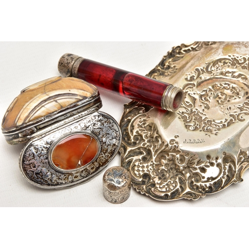 162 - AN EDWARDIAN SILVER PIN TRAY, A LATE 19TH CENTURY DOUBLE ENDED RUBY GLASS SCENT FLASK AND A LATE 18T... 