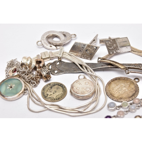 41 - A BAG OF ASSORTED ITEMS, to include a white metal teaspoon, stamped 830s, a 'Pandora' four chain bra... 