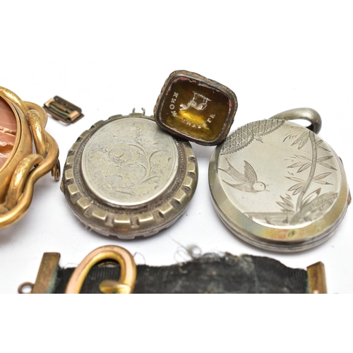 65 - AN ASSORTMENT OF LATE 19TH CENTURY JEWELLERY ITEMS, to include an AF shell cameo depicting the three... 