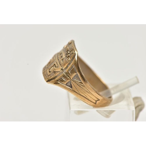 7 - A GENTS YELLOW METAL WWII SIGNET RING, of a square form, detailed with a tank and inscribed 'ON NE P... 