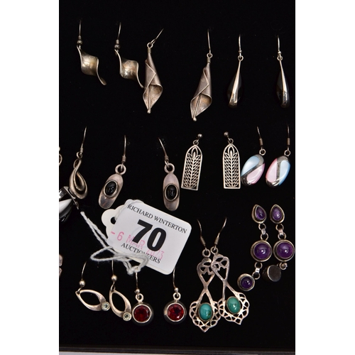 70 - AN ASSORTMENT OF WHITE METAL EARRINGS, thirteen pairs of white metal drop earrings and two pairs of ... 