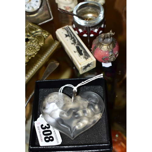 308 - A GROUP OF LALIQUE AND OTHER GLASSWARE AND COLLECTABLES, including a modern boxed Lalique heart shap... 