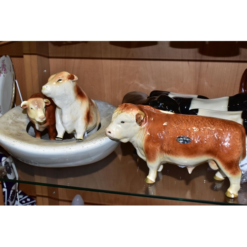 345 - A COLLECTION OF COOPERCRAFT AND MELBA WARE BULLS, comprising three  Melba Ware Hereford bulls, heigh... 