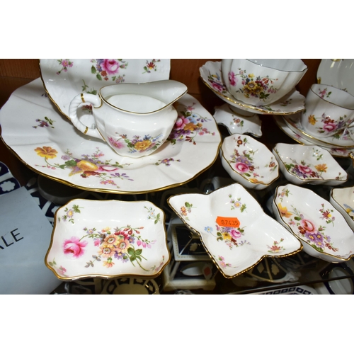 353 - A COLLECTION OF ROYAL CROWN DERBY 'DERBY POSIES' PATTERN GIFT WARE, comprising nine trinket dishes w... 