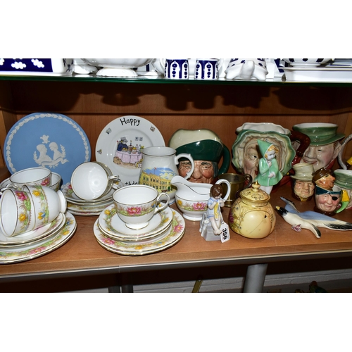 356 - AN AYNSLEY TEAWARES AND ASSORTED CERAMICS, comprising a Royal Worcester Days Of The Week 'Saturday G... 