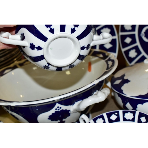 419 - A SIXTY SEVEN PIECE ROYAL CROWN DERBY 'UNFINISHED IMARI' DINNER SERVICE, 1128 and 2451 unfinished, c... 