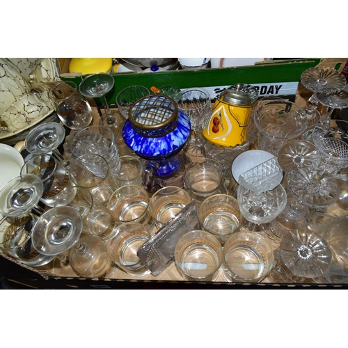 464 - FOUR BOXES AND LOOSE CERAMICS AND GLASS ETC, to include a splatter glass vase, gift ware items marke... 