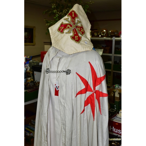 480 - A REPLICA KNIGHTS TEMPLAR TUNIC AND CLOAK, together with enamel  Knights Templar patriarchal cross a... 