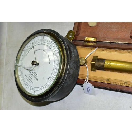 508 - AN ROYAL NATIONAL LIFEBOAT INSTITUTION ISSUE CIRCULAR FISHERMAN'S ANERIOD BAROMETER BY NEGRETTI & ZA... 