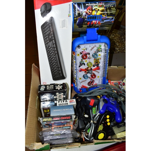 512 - QUANTITY OF GAMING ITEMS INCLUDING THE INFAMOUS TIGER ELECTRONIC LCD GAMES, items include Tiger Elec... 