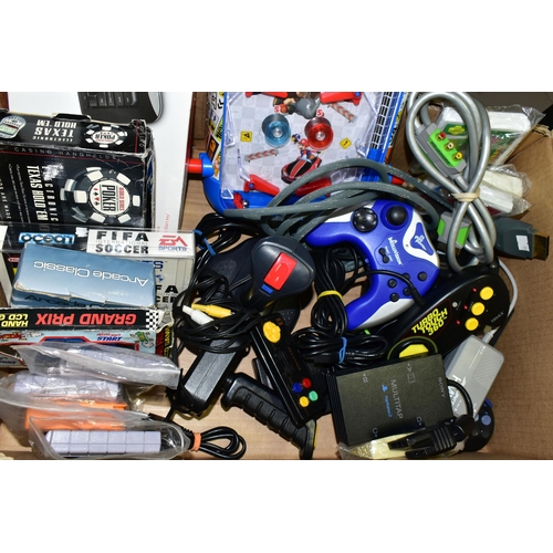 512 - QUANTITY OF GAMING ITEMS INCLUDING THE INFAMOUS TIGER ELECTRONIC LCD GAMES, items include Tiger Elec... 